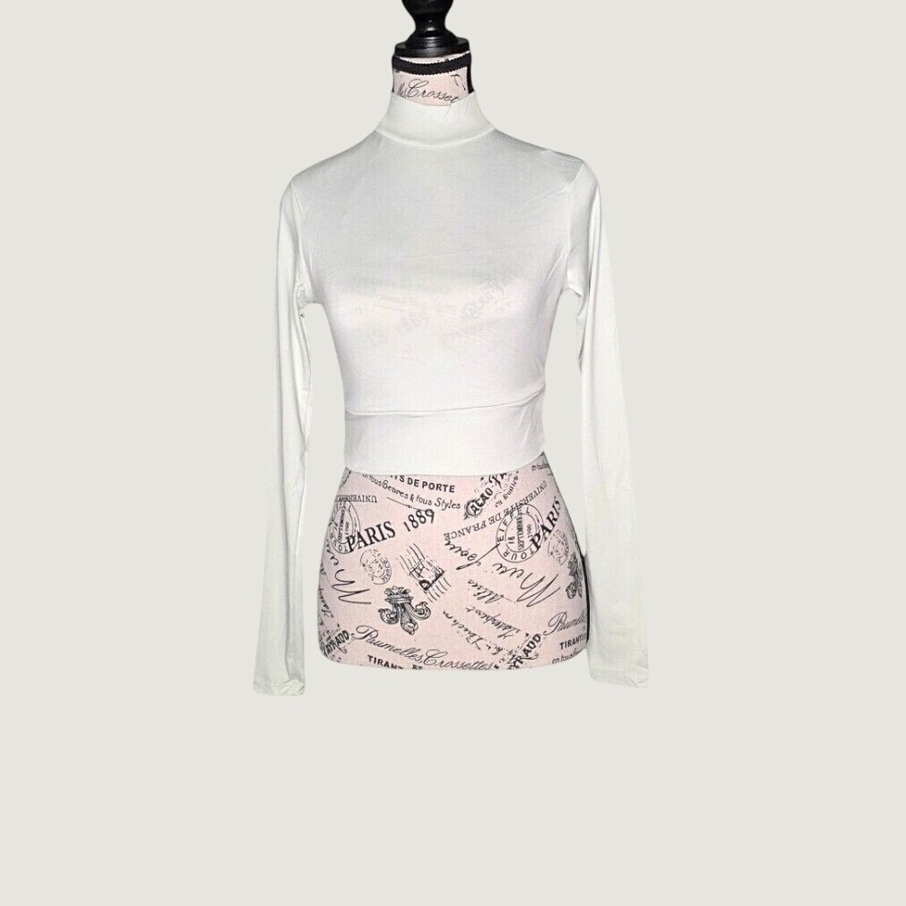 No Comment NY LA Green Mock Neck Crop Top Women's Size M Long Sleeve Stretch NWT